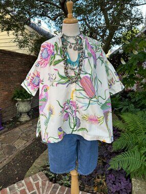 Banjanan Tuckernuck Ivy Short Sleeve Poplin Cotton Blouse Parrots Sz M